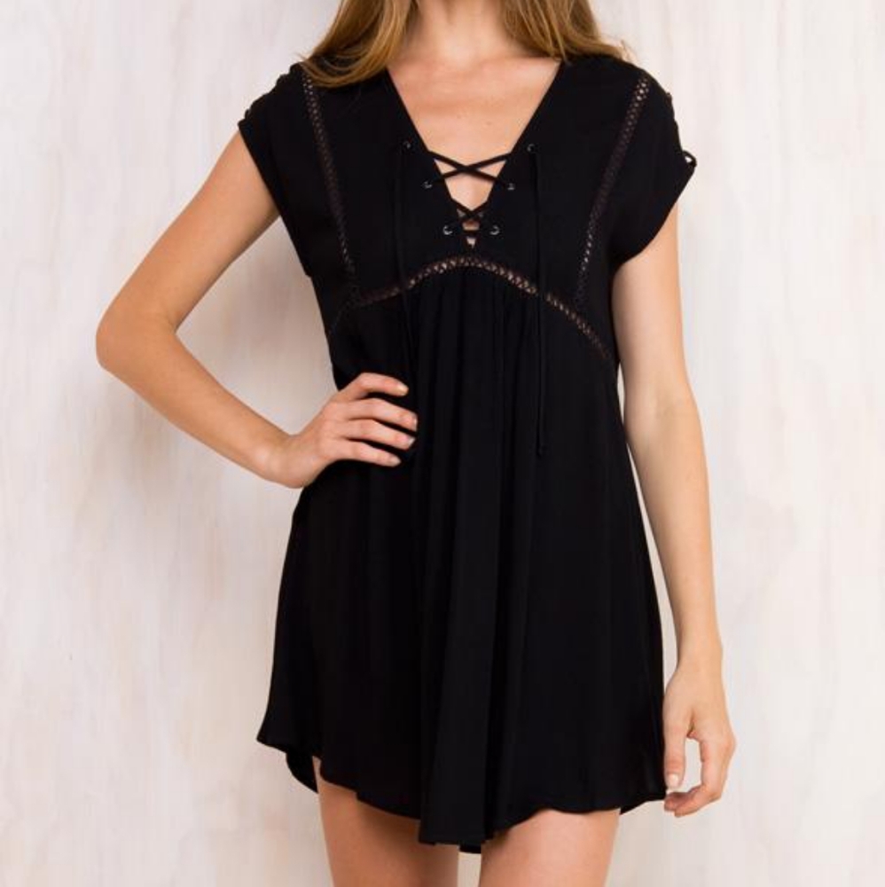 Noir Tie Up Kaftan